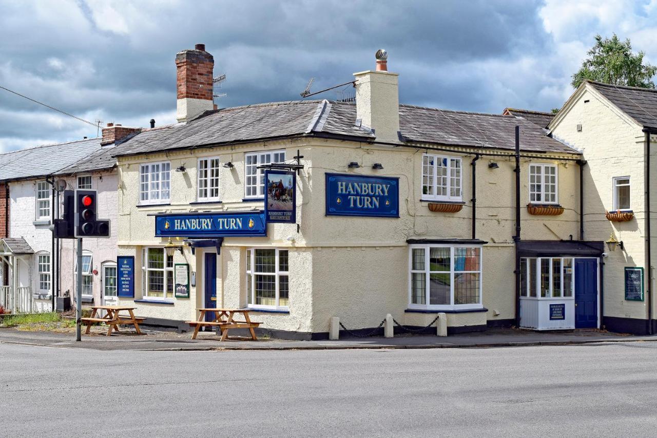 Hanbury Turn 2* Stoke Prior (Worcestershire)